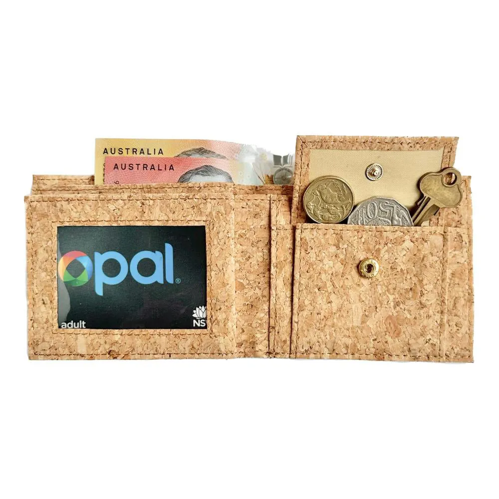 Gilly Bi-Fold Cork Wallet in Classic
