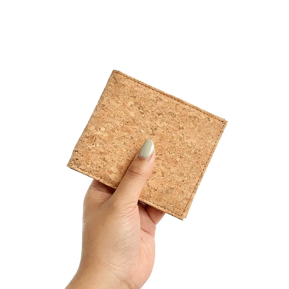 Gilly Bi-Fold Cork Wallet in Classic