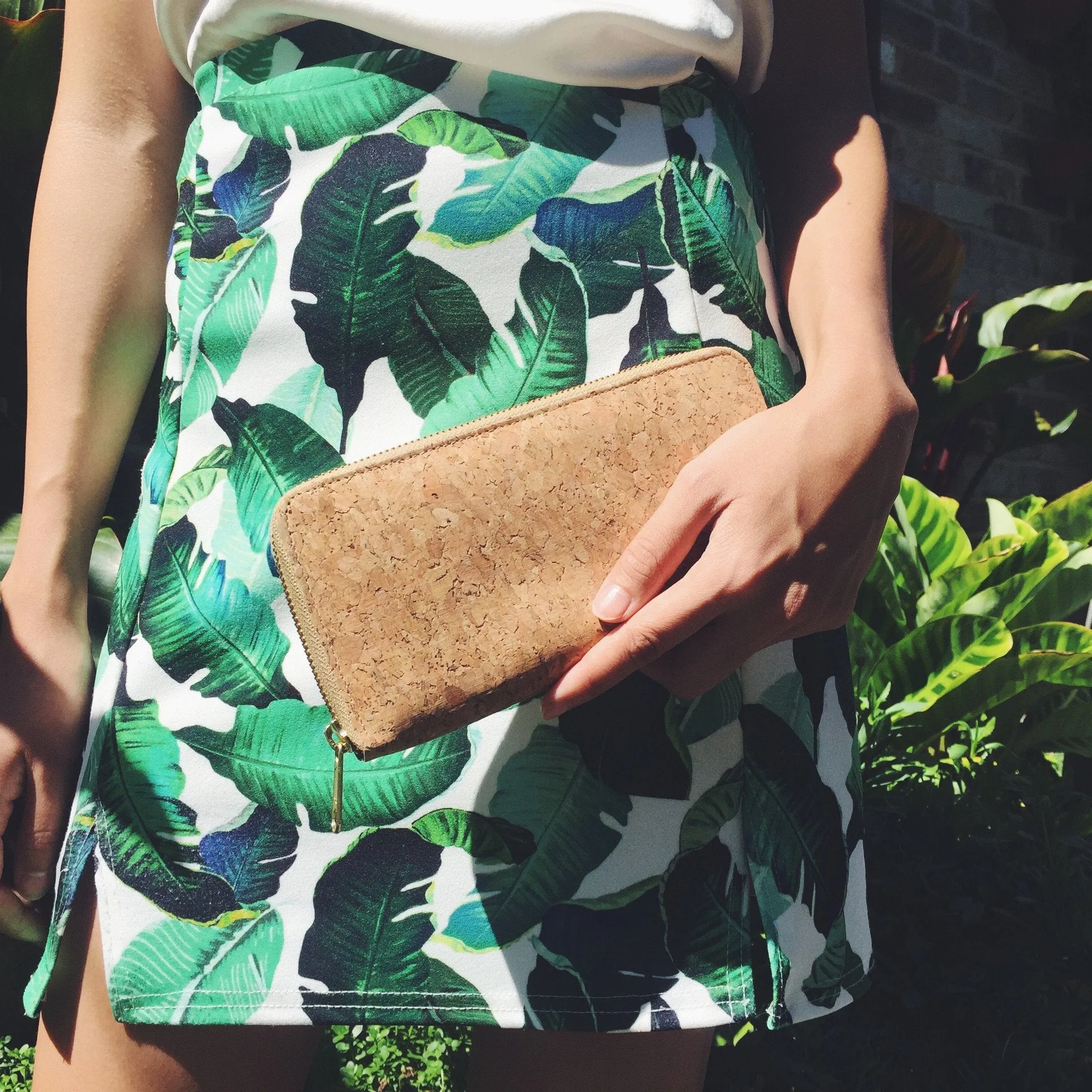 Iggy Long Cork Zipper Wallet in Classic