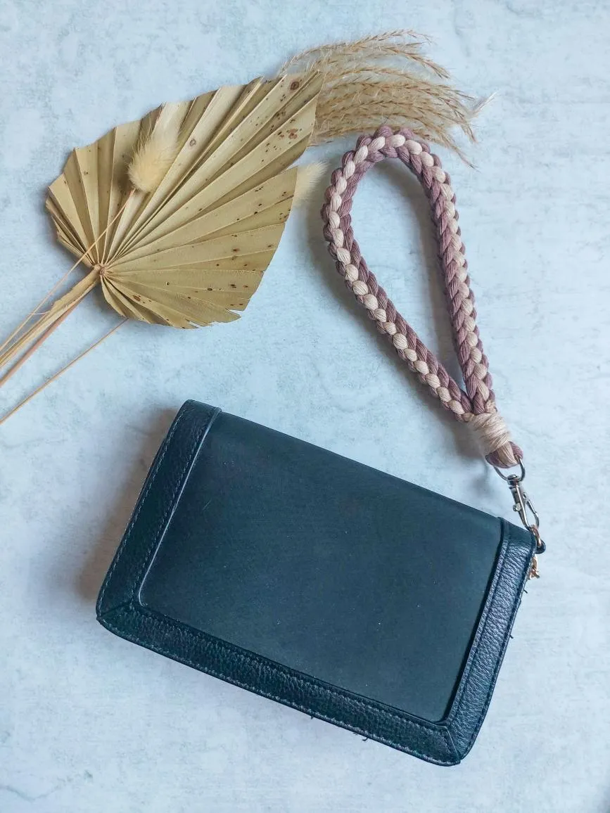 Macramé Wristlet - Spring / Summer