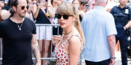 Stella McCartney SC40060I 55N - As Seen On Taylor Swift